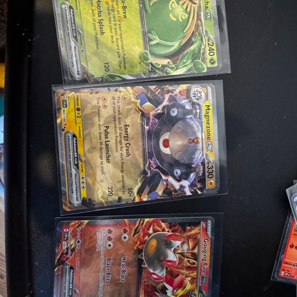 Pokemon Trading Card Set - Picture 1 of 7